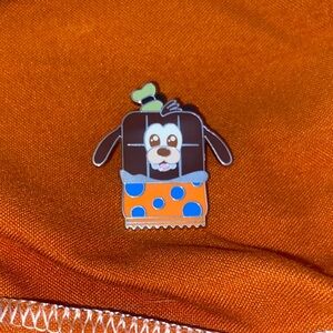 Disney Munchlings Goofy Pin